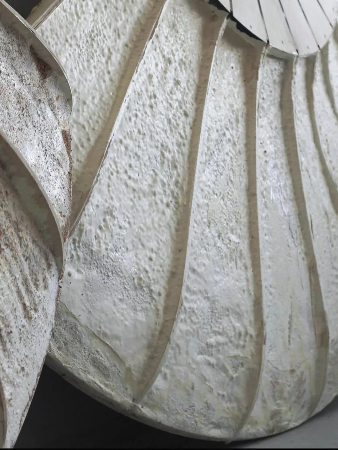 Close view of grown mycelium elements from Living Shelter, ribbed by the moulds they were grown in