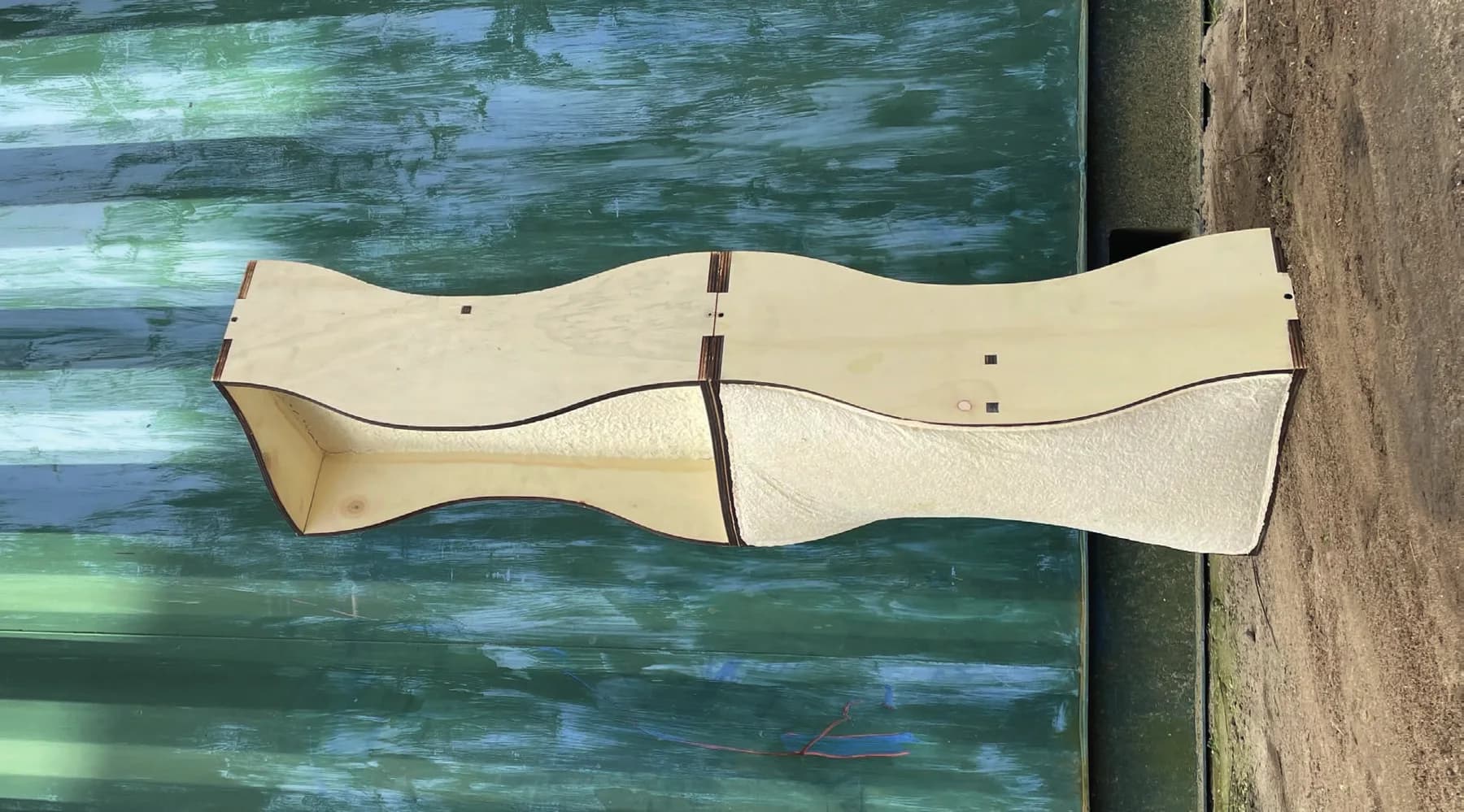 MYMO — modular forms, installation and making studies